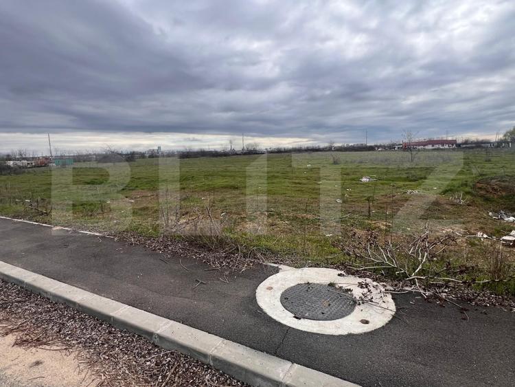 Teren 2160 mp, zona Cernele