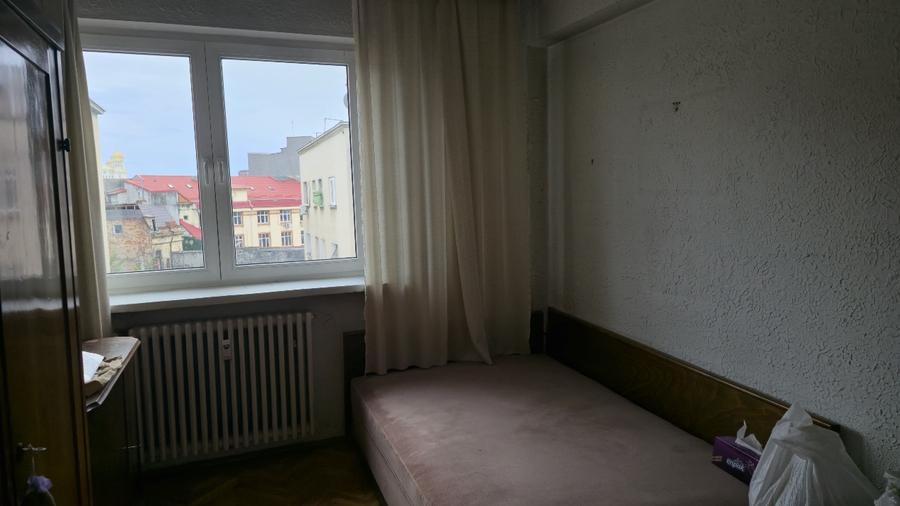 Apartament 2 camere, balcon și boxă – Strada Plevnei