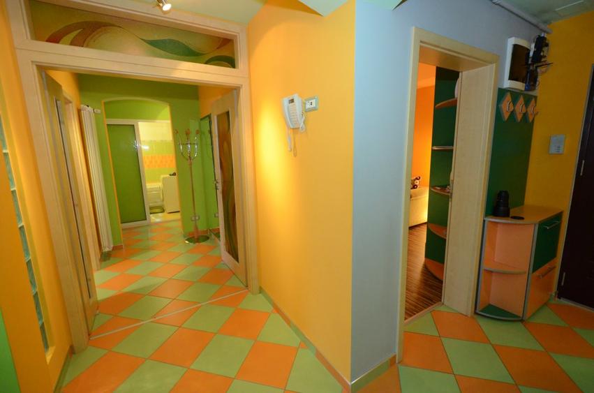 Ap tehnologic & finisari de anvergura, NOU: 1 living-3dorm-4terase-2bai, 120mp