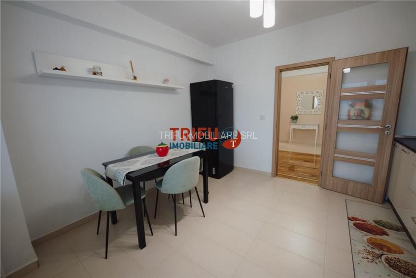 Apartament 3 camere de inchiriat zona Cetate - 9