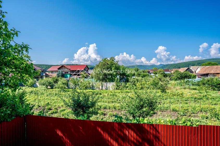 Casă tip duplex retrasă de la strada principală, Gilău - 20