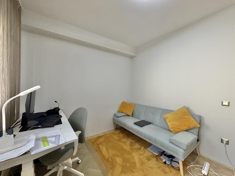 Apartament 3 camere, renovat, lift, 2 bai, zona Tipografilor