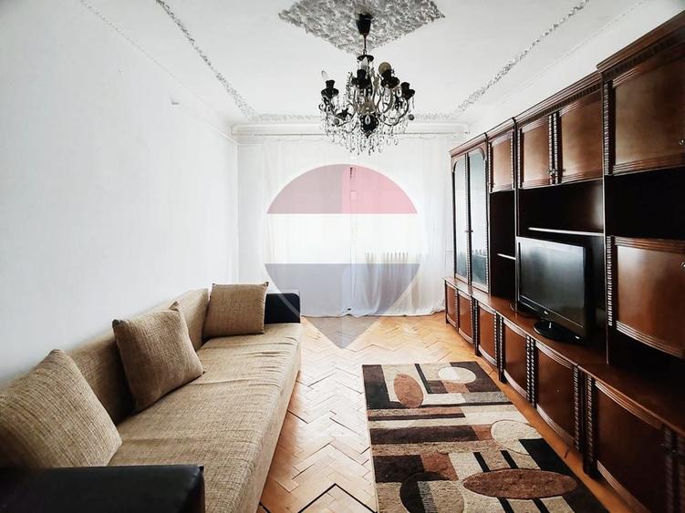 De închiriat apartament cu 3 camere, în apropiere de Orășelul Copiilor
