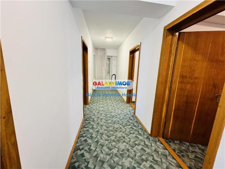 Vanzare inchiriere vila 12 camere 12 gr sanitare Predeal  ORIZONT HERA