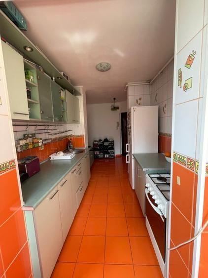 🔑 Vanzare Apartament 2 Camere Decomandat – Zona Trapezului |