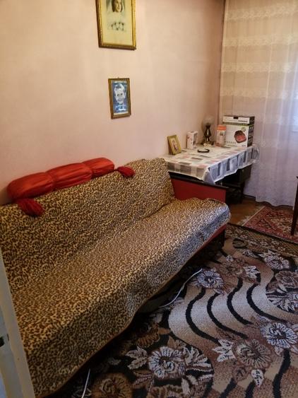 Apartament 4 camere Decomandat