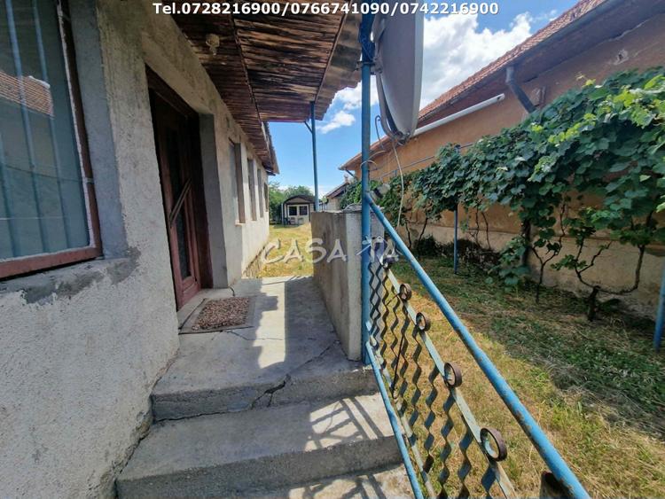Casa situata in Arcani - Sanatesti