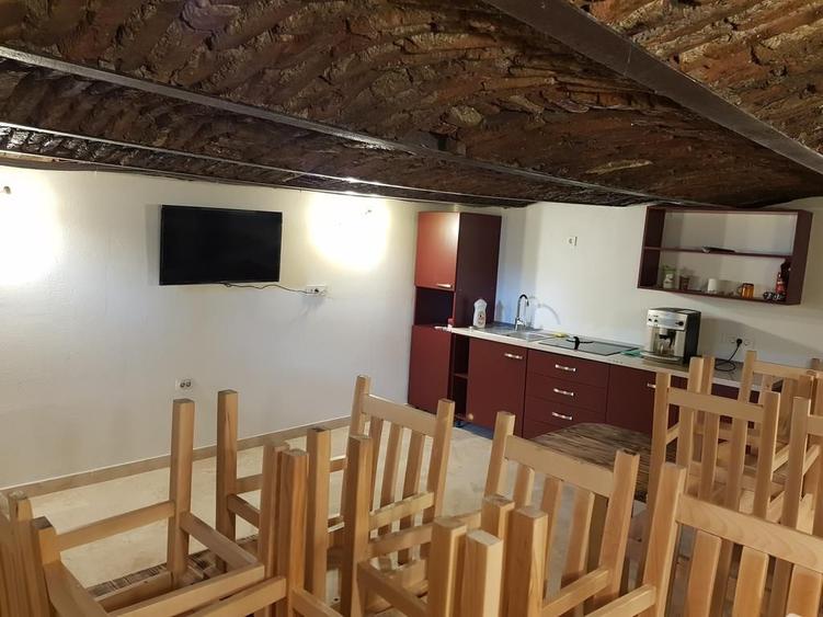 CAzare pentru firme,angajati zona Onix