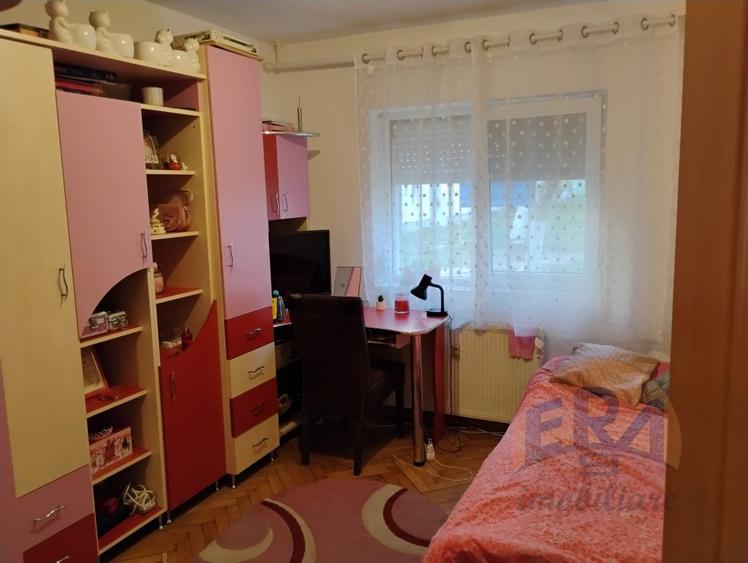 Apartament 4 camere, Sanmartin, Str. Ioan Slavici