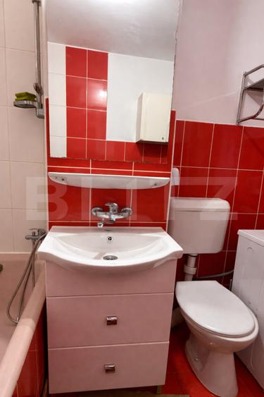 Apartament 3 camere, 70 mp, Sângeorgiu de Mureș, zonă Semicentrală
