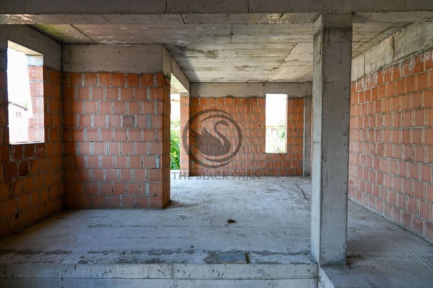 Casa la rosu de vanzare I Moderna I Zona Centrala - Ploiesti