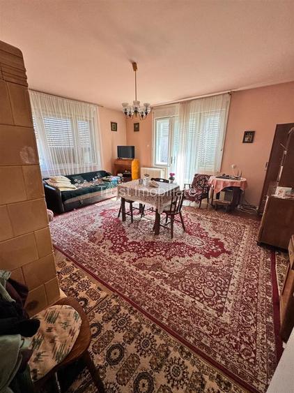 Casa de vanzare l 1040 MP Curte l Front 35 MP l Grigorescu