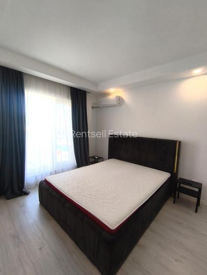 Cosmopolis-Vila Exclusivista-2 locuri de parcare-disponibila 10.10-1200 EUR