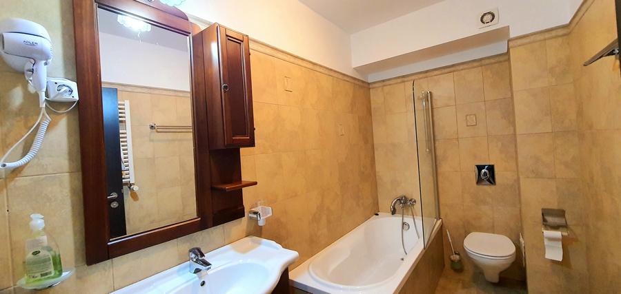 Apartament 2 camere, de vacanta sau pentru investitie, zona Clabucet, Predeal
