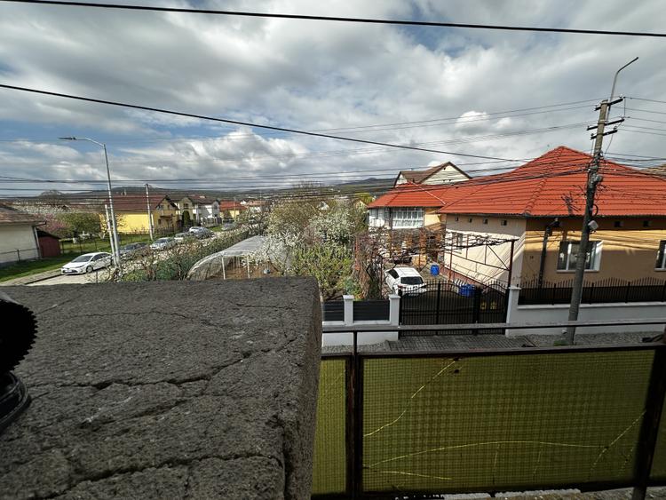 Apartament 3 Camere Vanzare CETATE Flanco Etaj 1, Nefinisat, Centrala Termopane