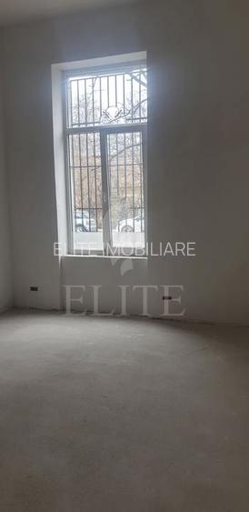 Apartament 4 camere în zona PIATA ABATOR - 21