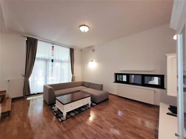 VILA PERFECTA PENTRU FAMILIA TA - IANCU NICOLAE-JOLIE VILLE