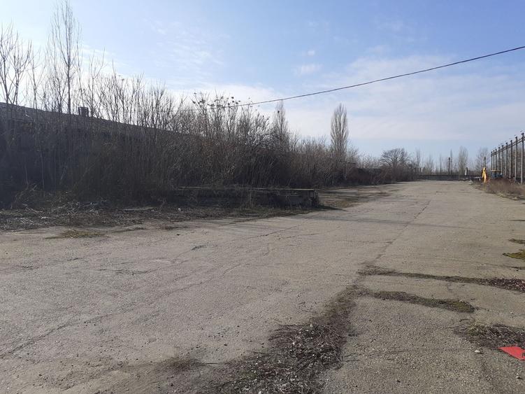 Zona metrou Republica, Industriilor - hale diverse dimiensiuni