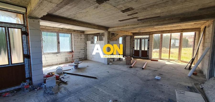 1/2 Duplex, 4 camere, 290 mp teren, Ampoi 2