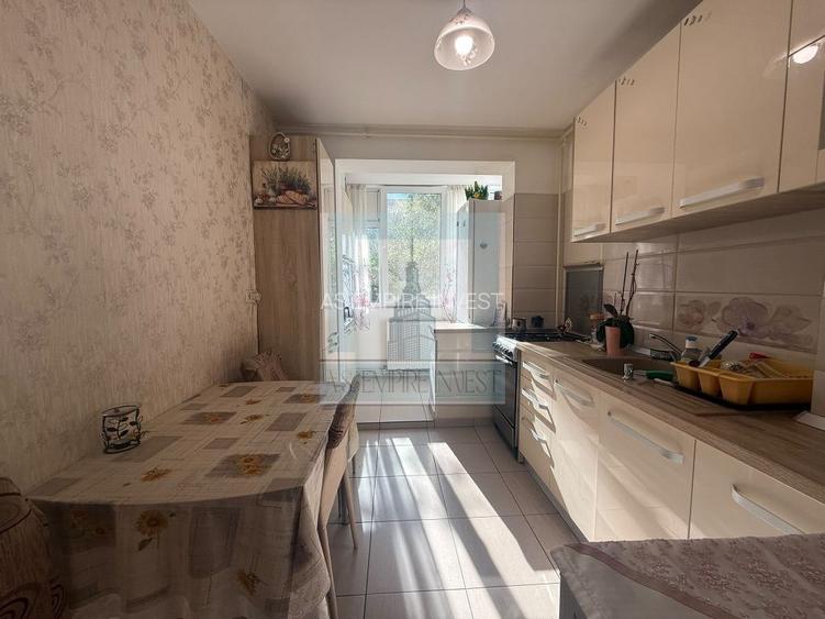 Apartament 3 camere - zona Bd. Gării/Făget - 3