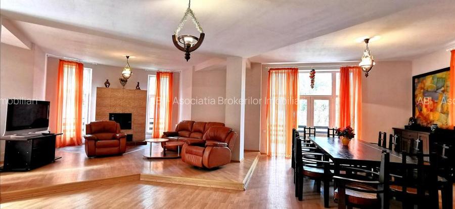 Predeal - Vila cu piscina interioara si sauna