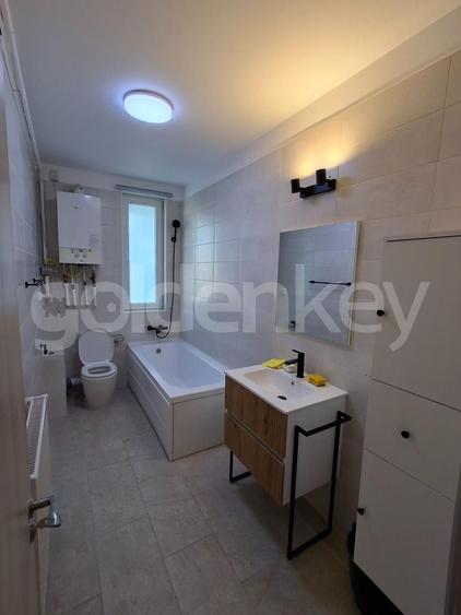 Apartament cu 3 camere pretabil pentru birouri