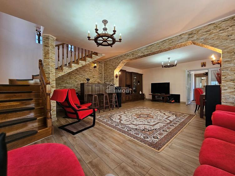 Locatie premium cu 2 constructii || Acces direct din DN71 – Dealu Mare, Dambovit