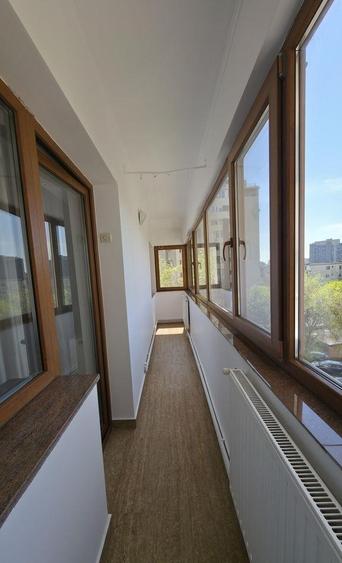 Tineretului -Vacaresti -4 camere + centrala proprie+ 3 boxe