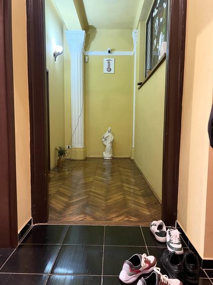Apartament 4 camere, 120mp utili, cladire istorica, parter - Central