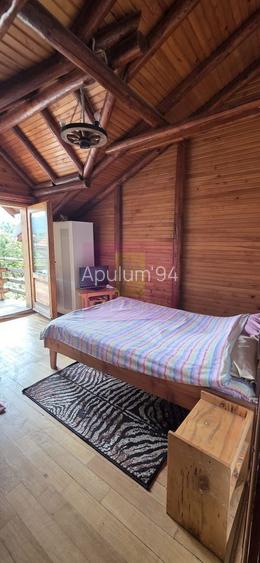 Cabana cu 4 camere de vanzare in Sinaia - 11