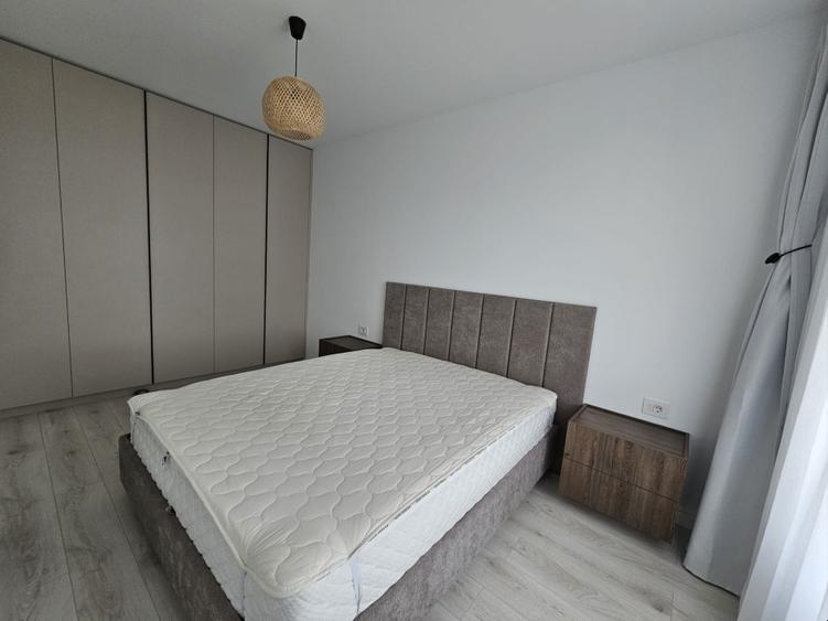 Apartament de inchiriat, 2 camere, loc de parcare inclus