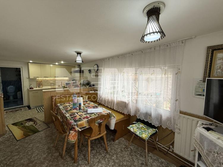 CASA CU DEPENDINTE | GARAJ | CURTE | TISAUTI | SUCEAVA