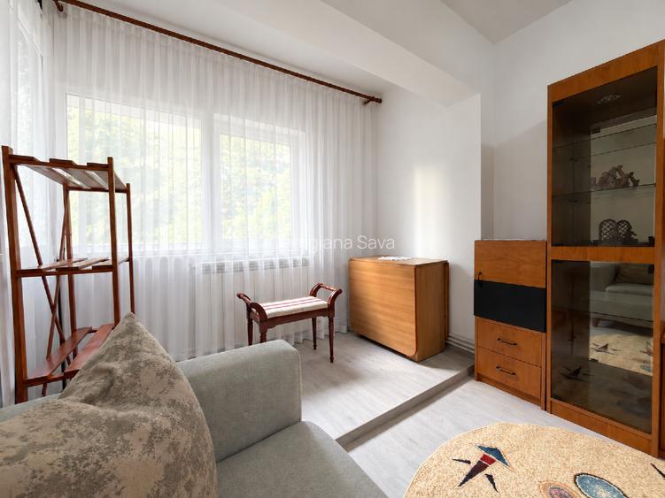 Apartament 2 camere, renovat recent, de închiriat în Micro 40 - 5