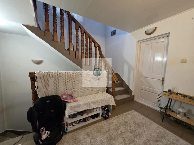Casa D+P+M in Deva-Aurel Vlaicu, 3 dormitoare, 3 bai, garaj si terasa
