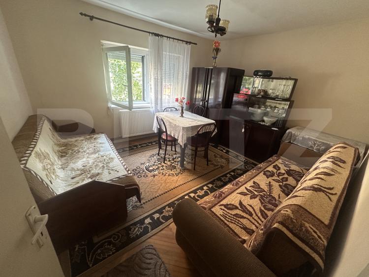 Apartament decomandat cu 3 camere, 78 mp, zona Carpati 2