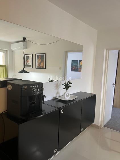 Proprietar, închiriez apartament ultracentral cu o camera   - 9