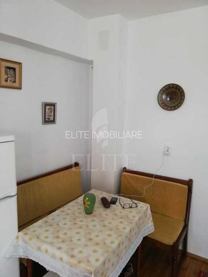 Apartament 2 camere în zona 1 Decembrie - 6