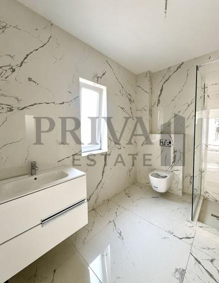 Casa individuală 4 camere, 2 bai, bucătărie închisă, 132 mp, Giarmata