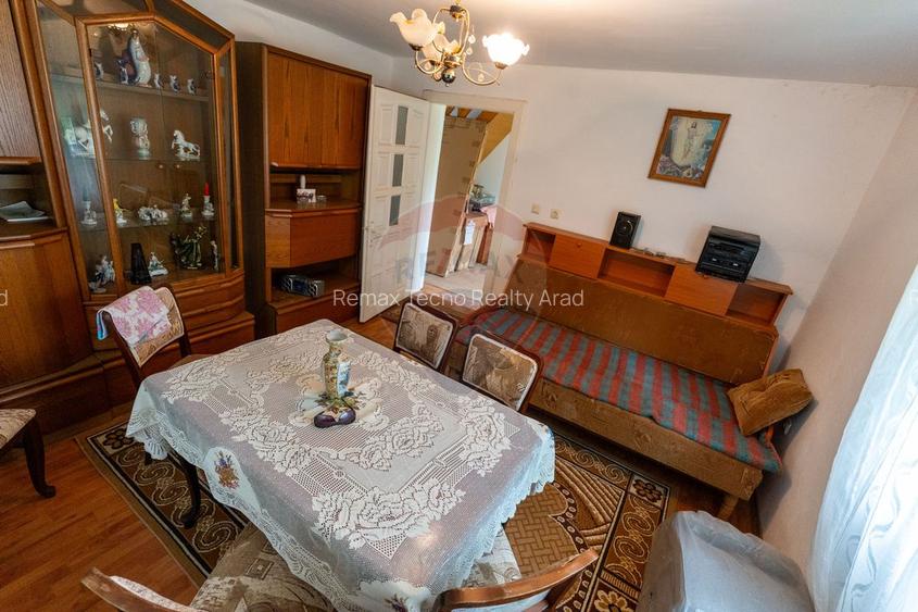 Casă de vanzare in Crisan , com Ribita, jud Hunedoara