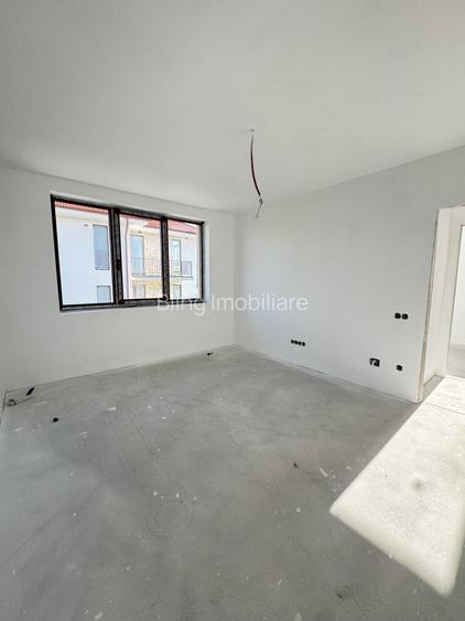 Casă individuală, 4 camere, 120 mp utili, teren liber 702 mp, Chinteni - 9