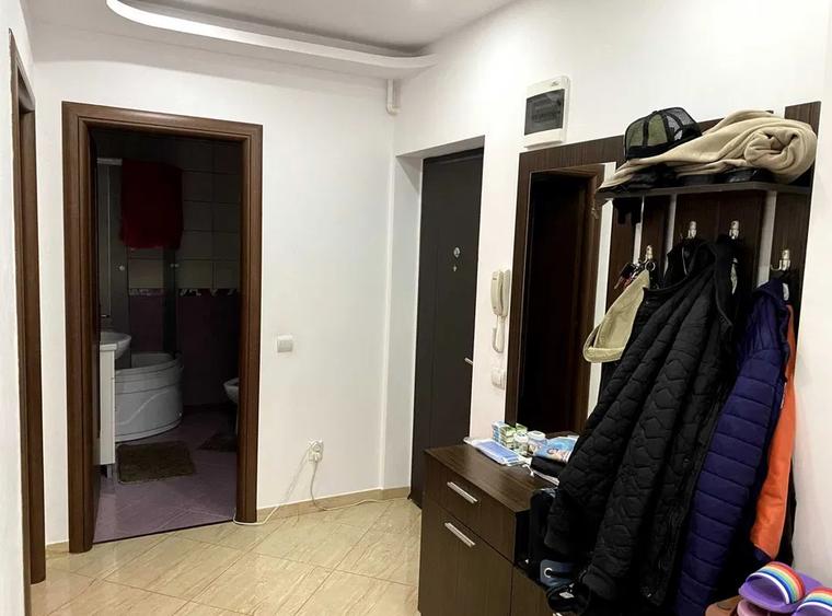 Apartament 2 camere pe Traian Vuia