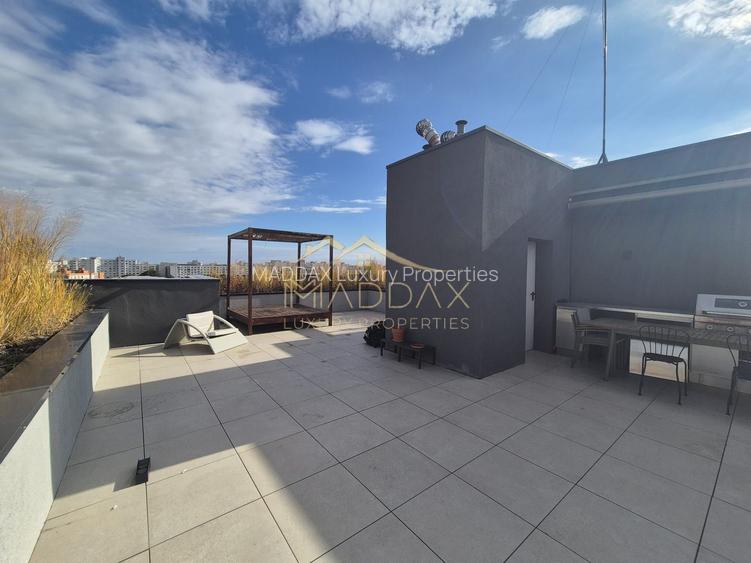 Penthouse cu 3 camere/ 107 mp utili / terasa 143 mp/ Stefan cel Mare - 10