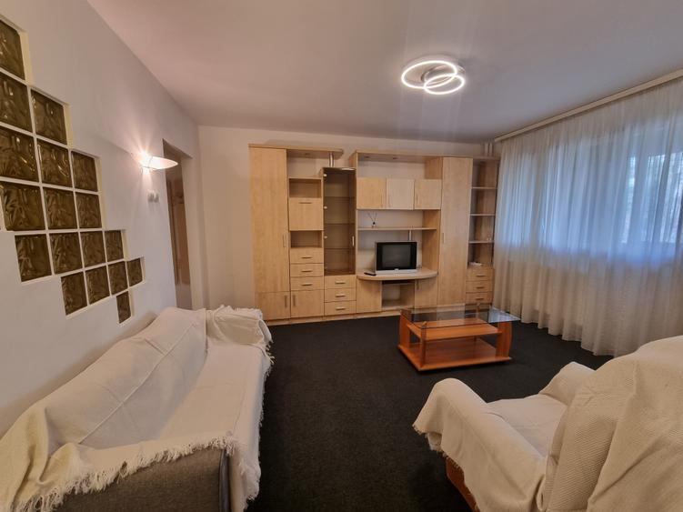 Apartament cu 2 camere de vanzare in zona Drumul Taberei metrou Favorit