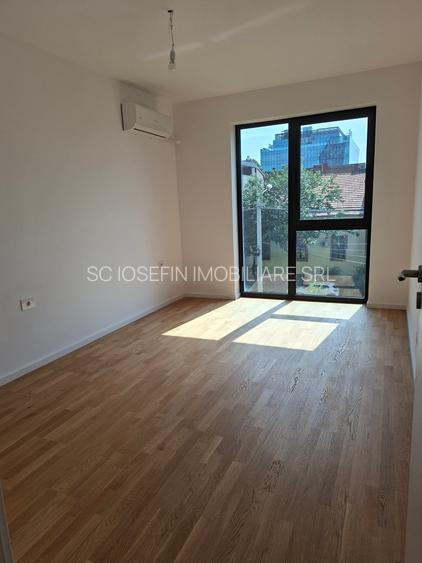 Central, Spatiu   pentru Birou, cu parcare - 8