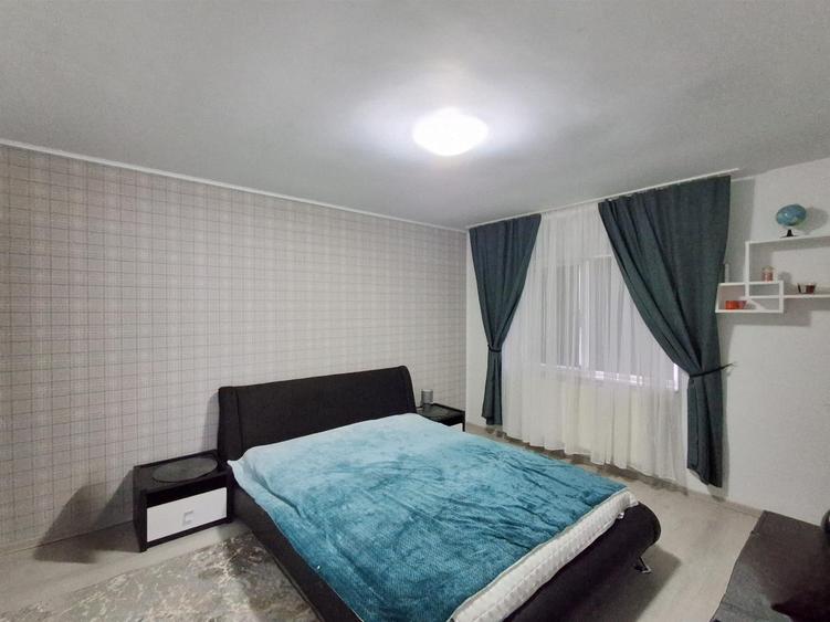 Vila de vanzare centru Valea Lupului