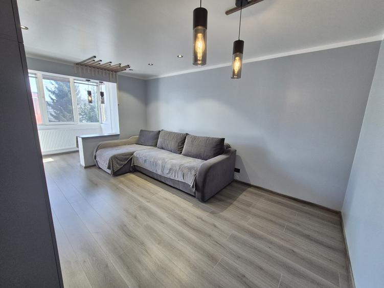 Inchiriere Apartament 2 Camere decomandat zona Centrul Civic CEC