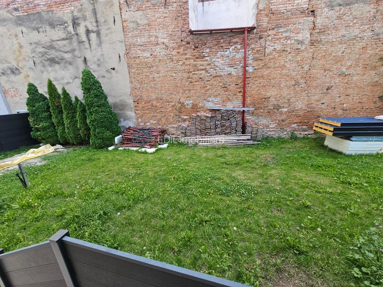Apartament de închiriat, 4 camere, 130 mp, semicentral zona Horea - 19