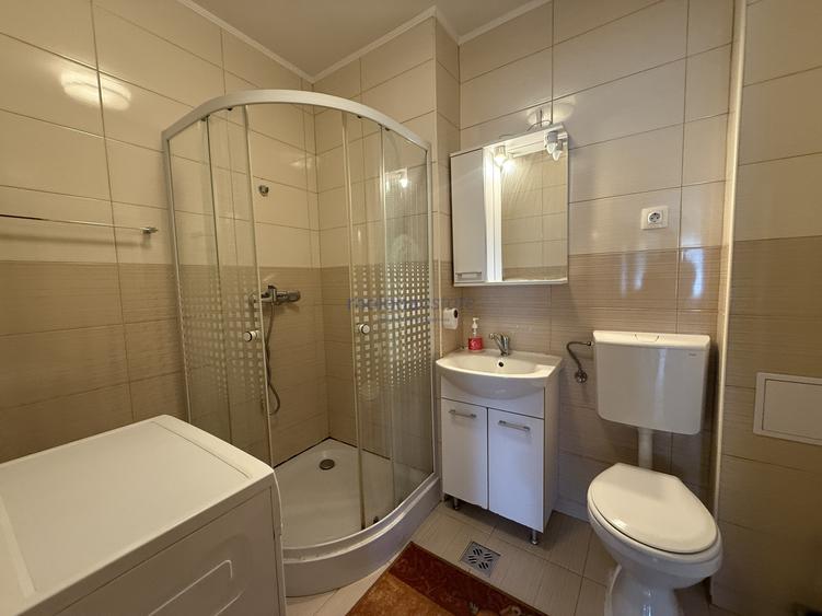 Apartament cu 2 camere de închiriat, Strada Gheorghe Lazăr