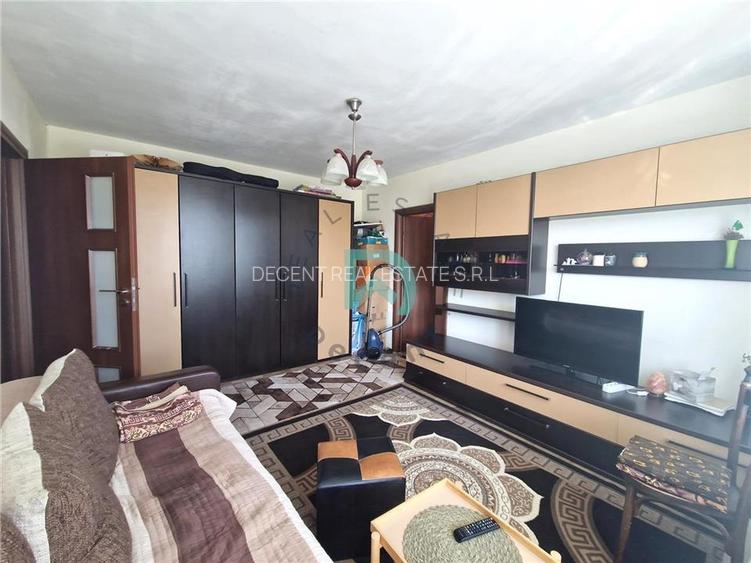 Apartament 3 camere, Piata Tractorul, Brasov - 2