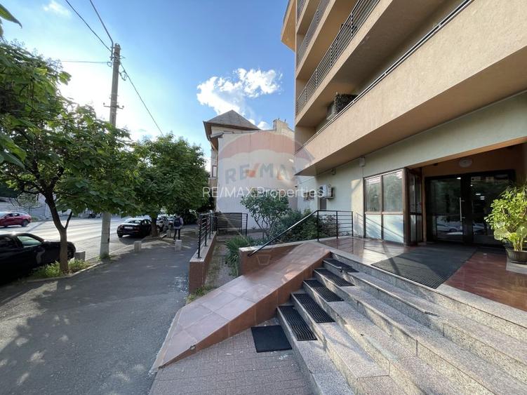 Apartament spatios, terasa 13 mp, bloc 2012 | Calea Plevnei - 14